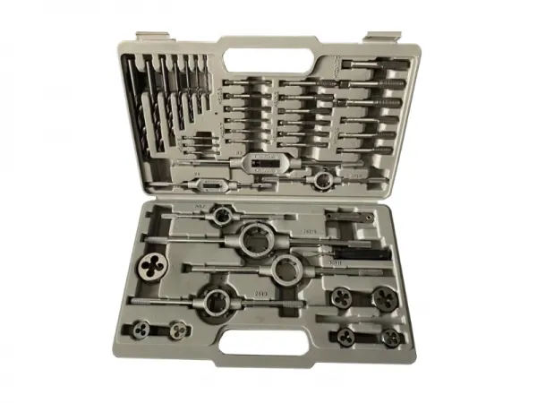 Conjunto métrico de torneira, matriz e broca de 44 unidades