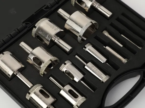 Conjunto de serra de parede de 15 unidades